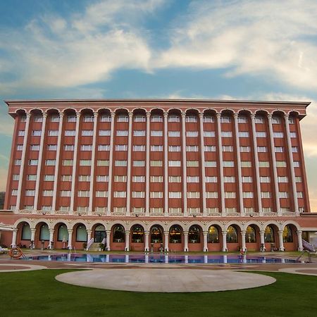 Ramoji Film City- Sitara Luxury Hotel Pedda Ambarpet Экстерьер фото