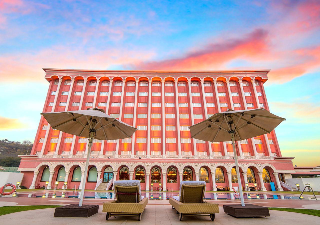 Ramoji Film City- Sitara Luxury Hotel Pedda Ambarpet Экстерьер фото
