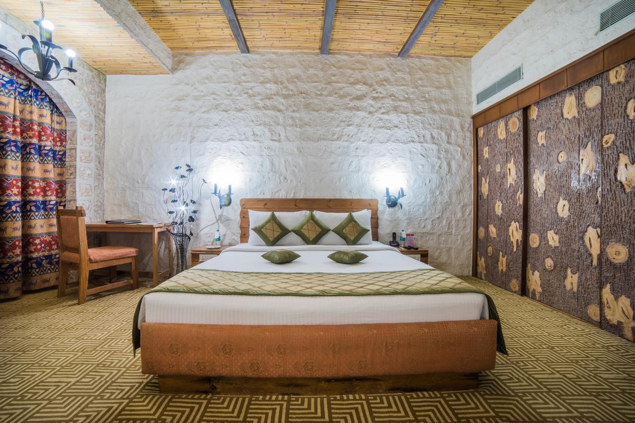 Ramoji Film City- Sitara Luxury Hotel Pedda Ambarpet Экстерьер фото